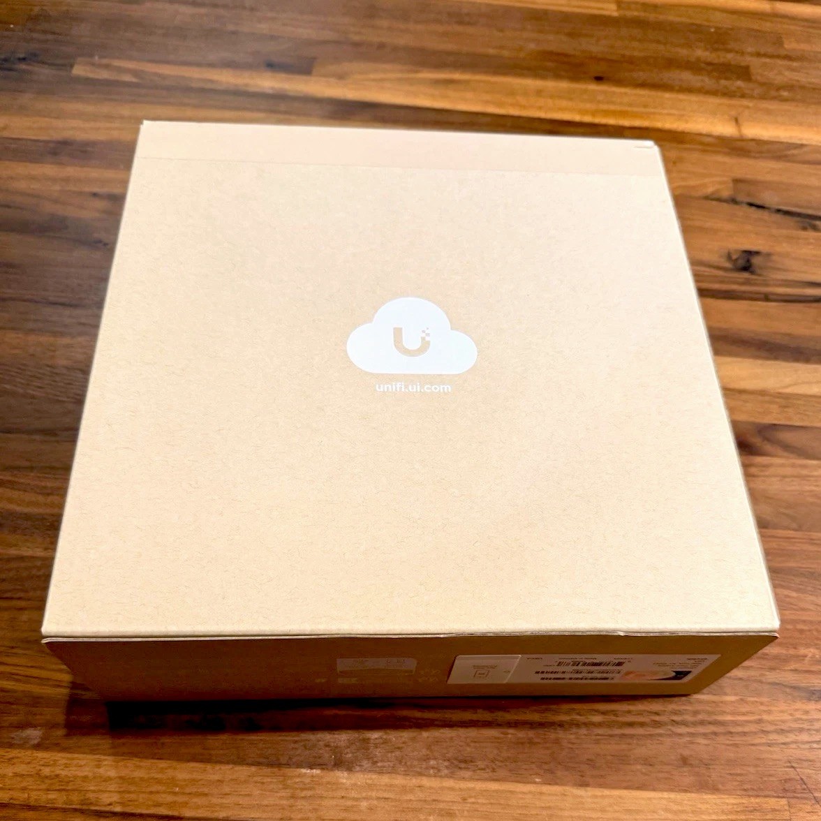 Ubiquiti Networks UniFi UAP-AC-PRO-US Dual-Band WAP 1300Mbps 2x GbE NEW 