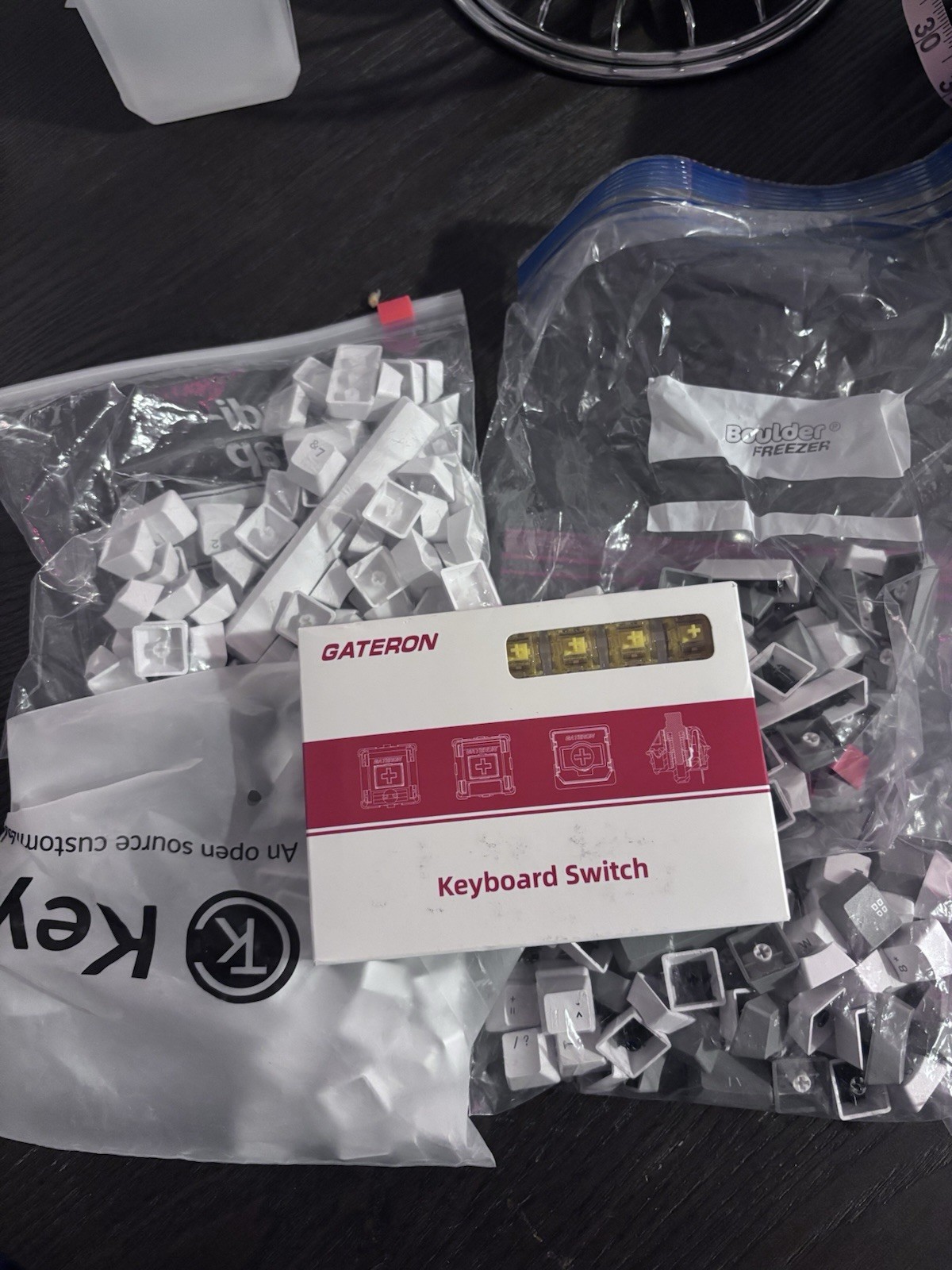 Two Keycap Sets & 33 Gateron Phantom Yellow Switches