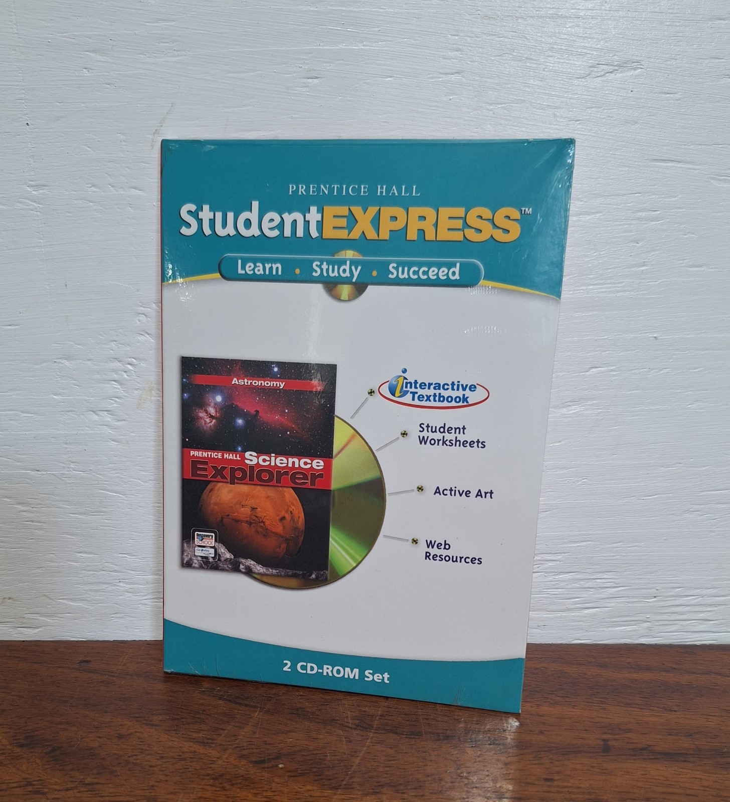 Lot of 4 Prentice Hall StudentExpress Astronomy Interactive  CD-ROM