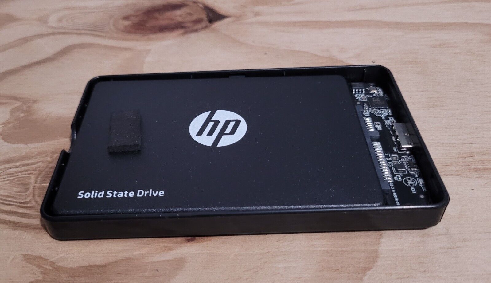 480Gb Hp SSD S650 2.5” Hard Drive & SATA USB 3.0 external hard drive enclosure.