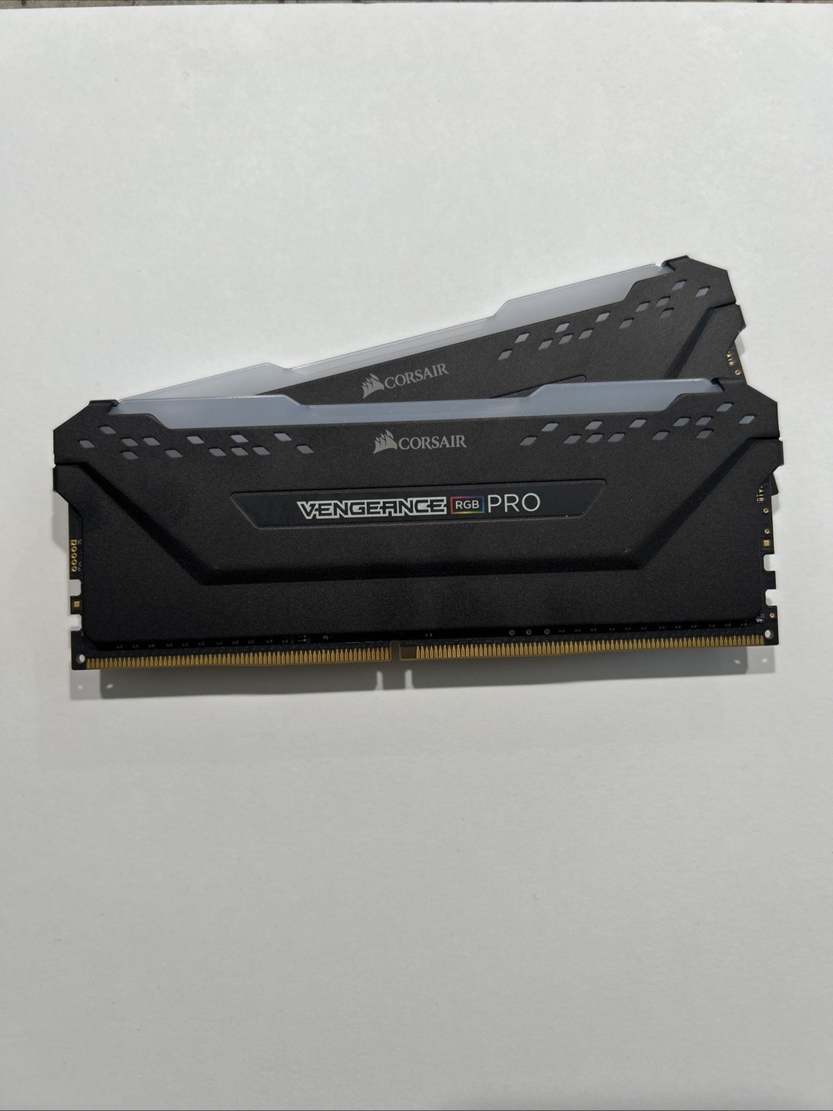 Corsair Vengeance RGB Pro 16GB (2x8GB) Desktop Memory Kit Black