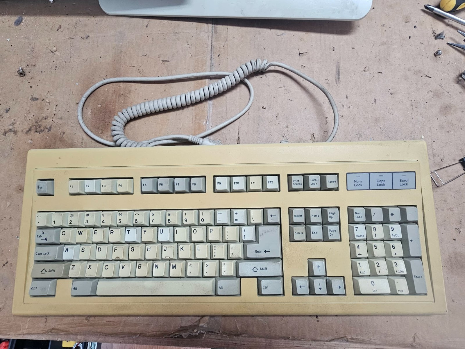 Retro Vintage Lite-On SK-8821B-2U AT XT PC Keyboard Taiwan Rare AT/XT Switch