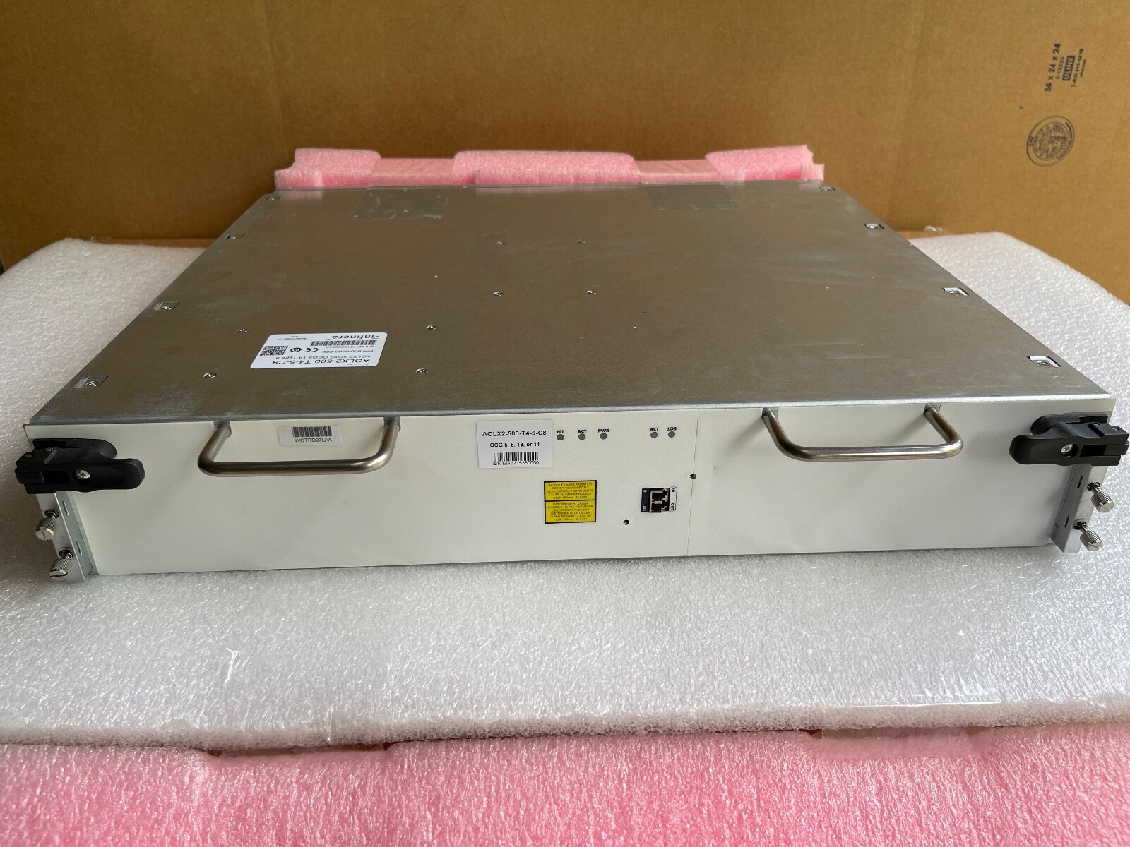 INFINERA AOLX2-500-T4-5-C8  OTN Switching Line Module 500GB/S