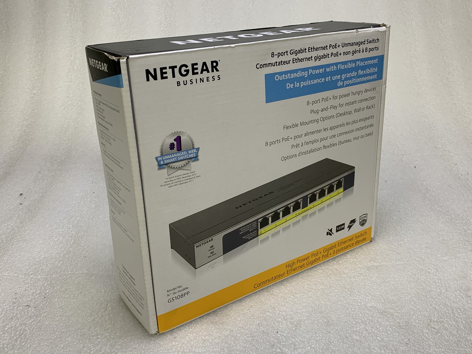 NETGEAR GS108PP 8-Port Gigabit Ethernet PoE+ Unmanaged Switch with FlexPoE.