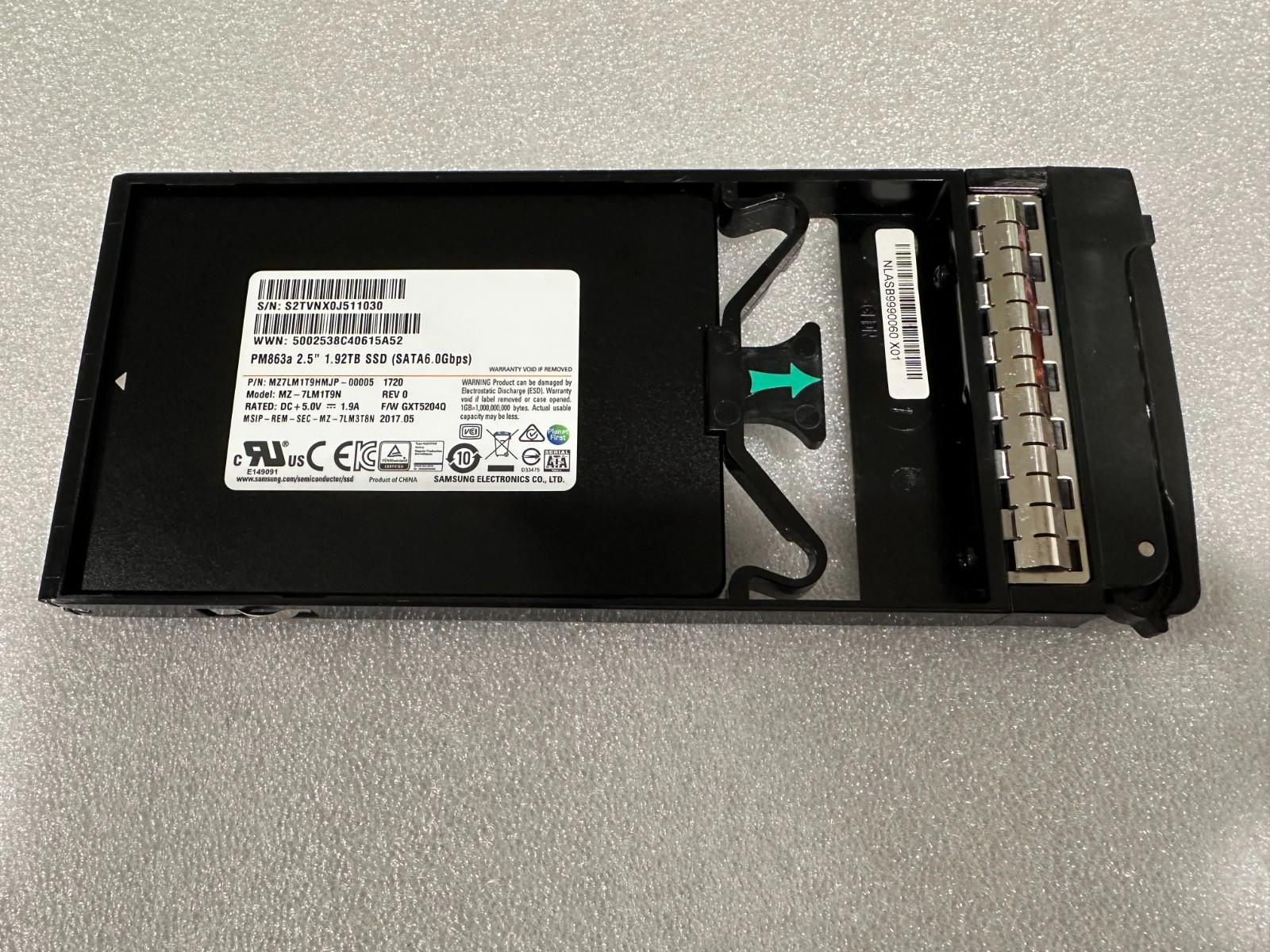 HPE Nimble Storage PM863a 1.92TB SATA 6G 2.5" SSD + Caddy Q8F86B