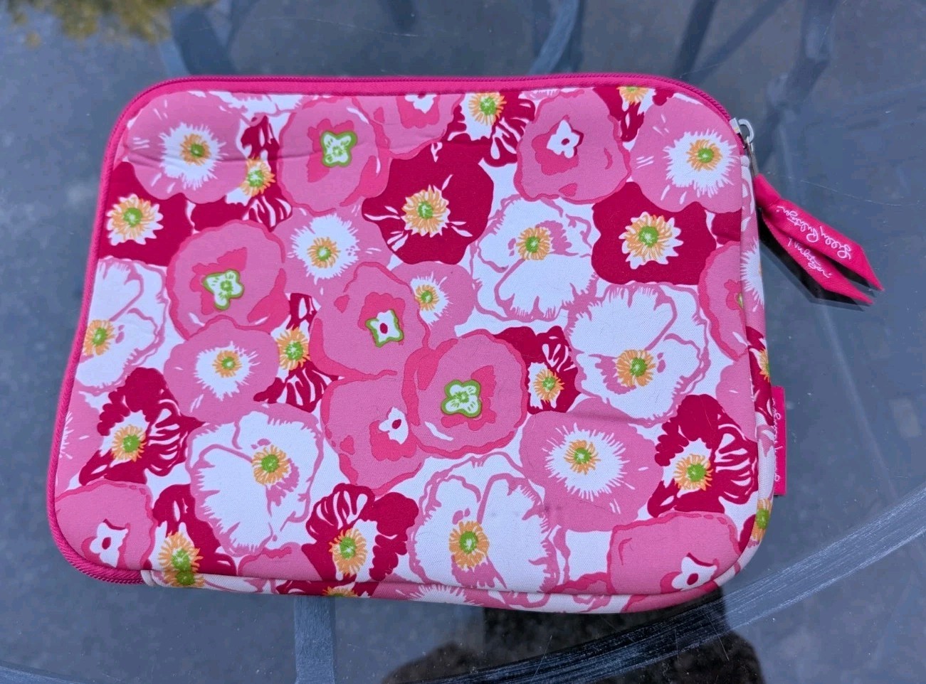 LILLY PULTIZER POD TABLET TECH SLEEVE COVER  PINK WHITE RED FLORAL NICE