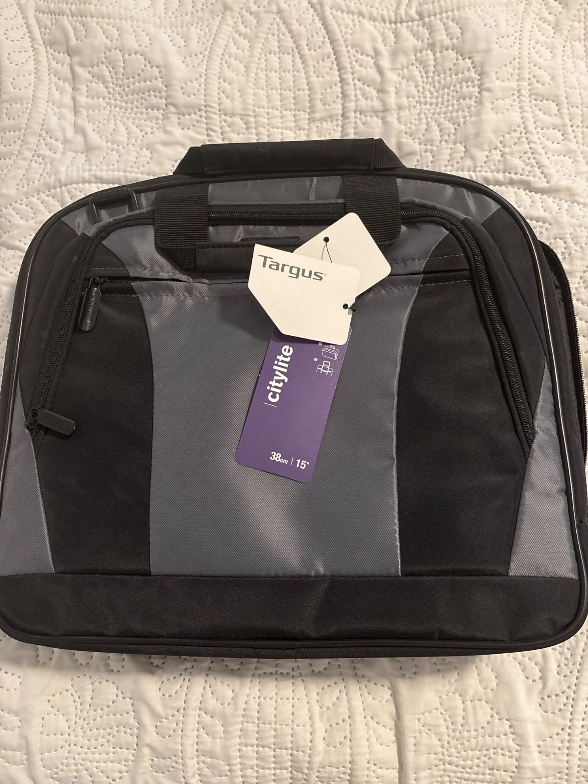 Targus Citylite laptop bag 38cm 15”.  Black.  NWT. 