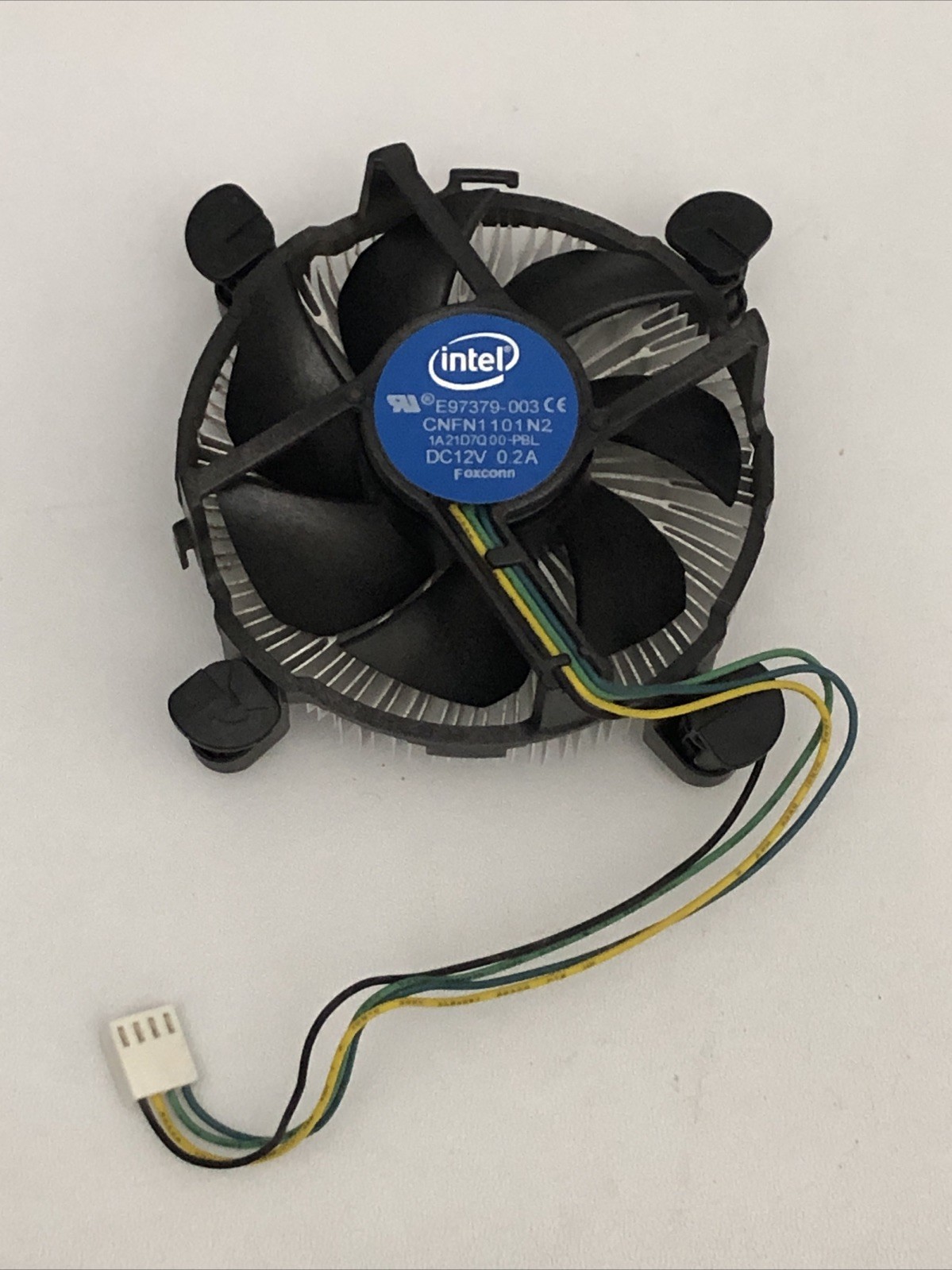 Genuine Intel CPU Heatsink Fan Cooler 4- Pin E97379-003 .
