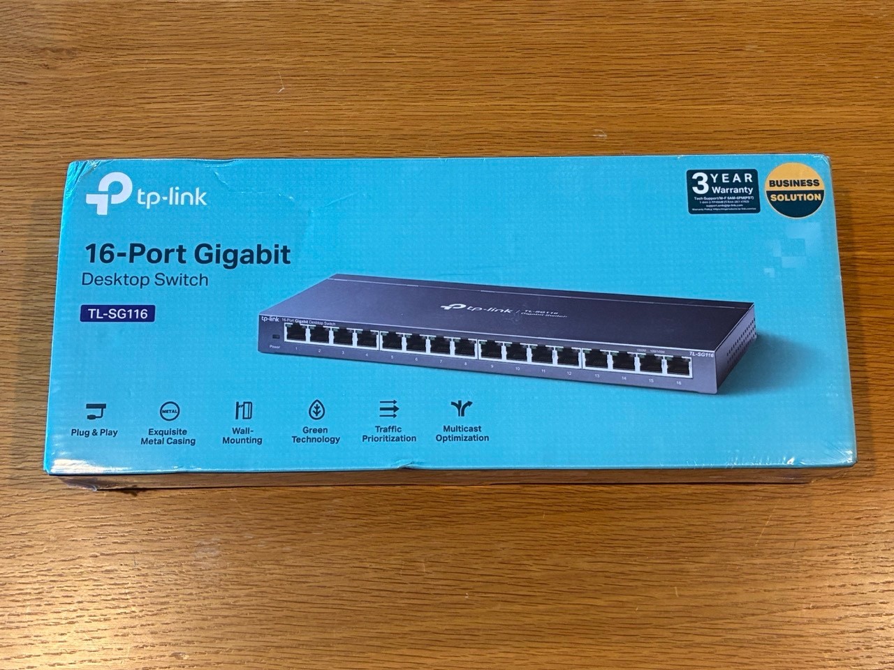 TP-LINK TL-SG116 16 Port Network Switch - New in box