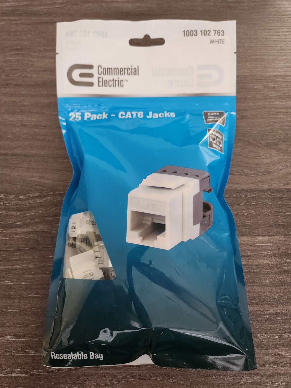 Commercial Electric 25 Pack CAT6 Jacks  for Phone/Data  White 5016-25-WH-VN NEW
