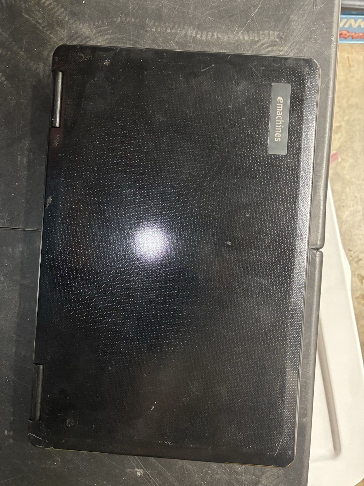 eMachines E627 15.6" AMD Athlon 2.0GHz 2GB 160GB HDD Win 7 Black Webcam