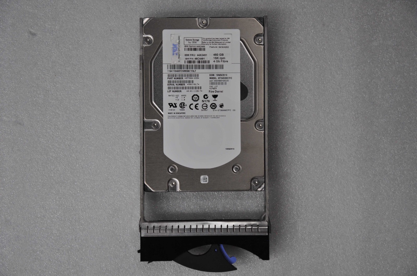 IBM 450Gb 15K RPM 4Gb 3.5IN FC E-DDM2 Hard Drive 00VJ523