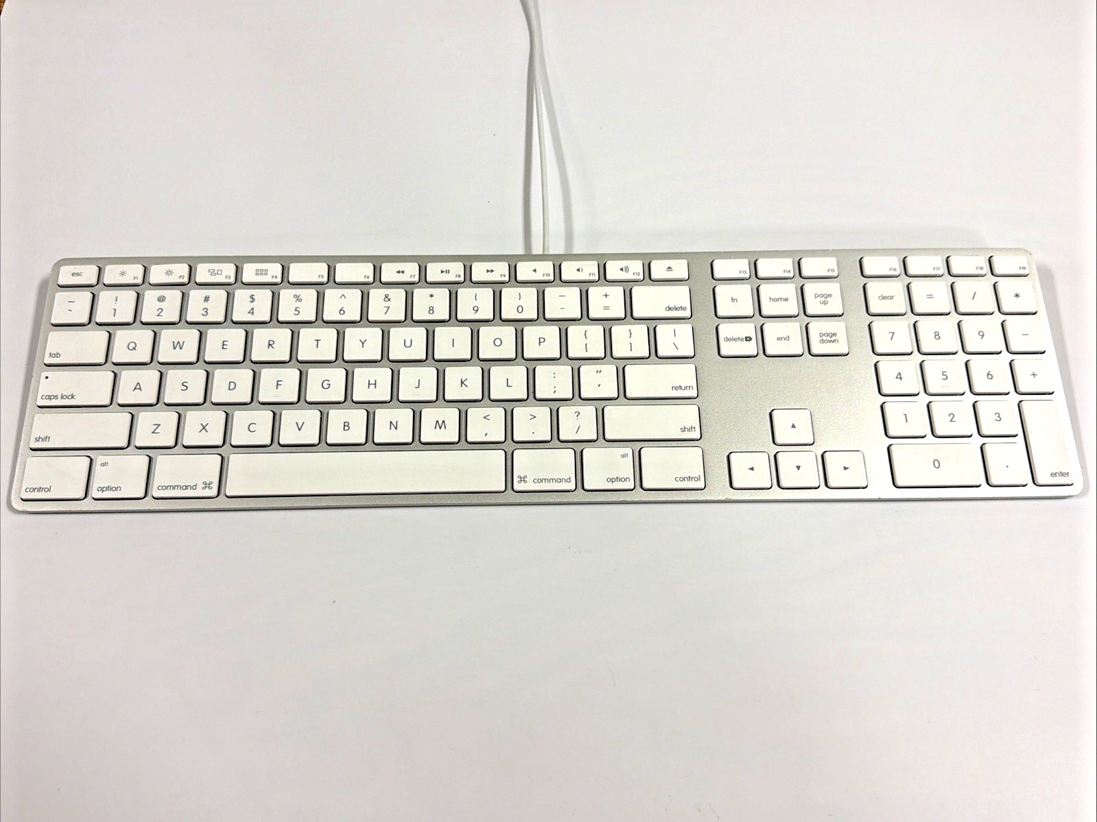 Genuine Apple A1243 USB Wired Keyboard Numpad Dual USB Ports Cleaned and Tested