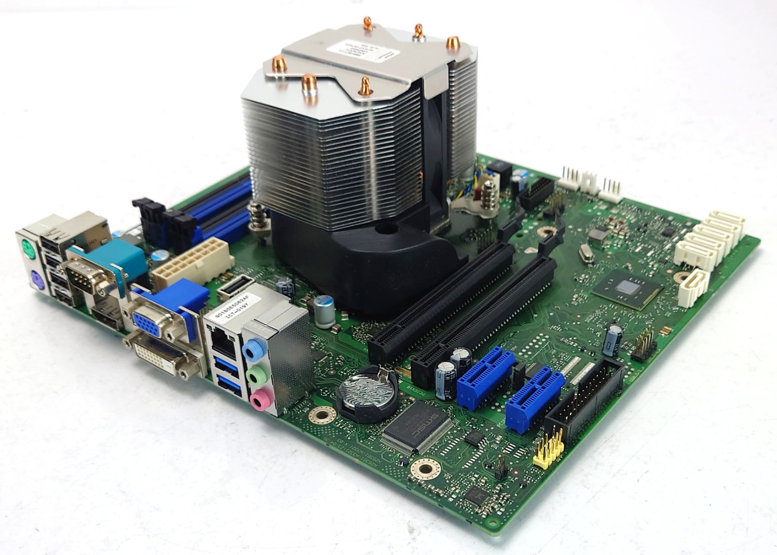 Fujitsu D3227-A12 GS 2 Motherboard Bundle: Intel Xeon 3.30GHz Cooler Socket 1150