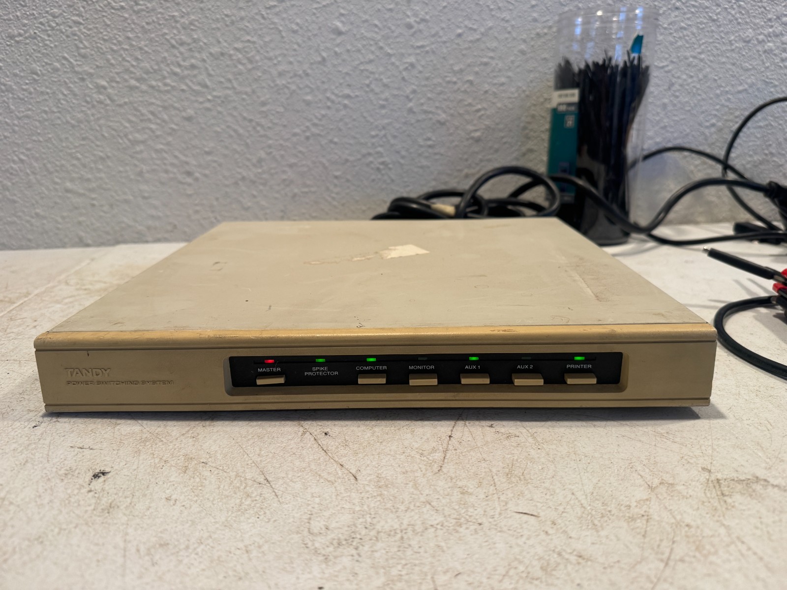 Vintage Tandy POWER SWITCHING SYSTEM Model No. 26-203 with Rotating Base Tested
