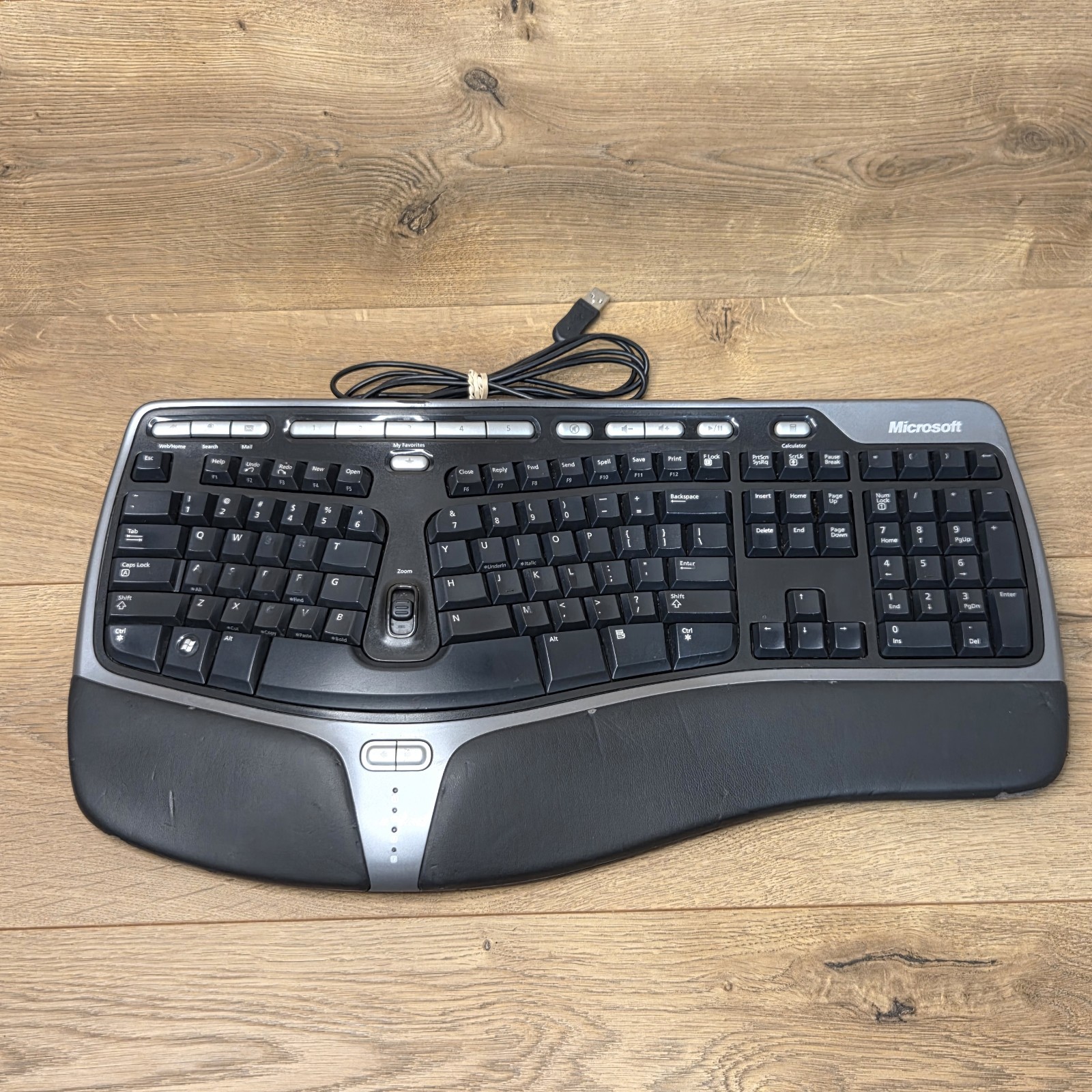 Microsoft Natural Ergonomic Wired Keyboard 4000 v1.0 KU-0462 Home Office