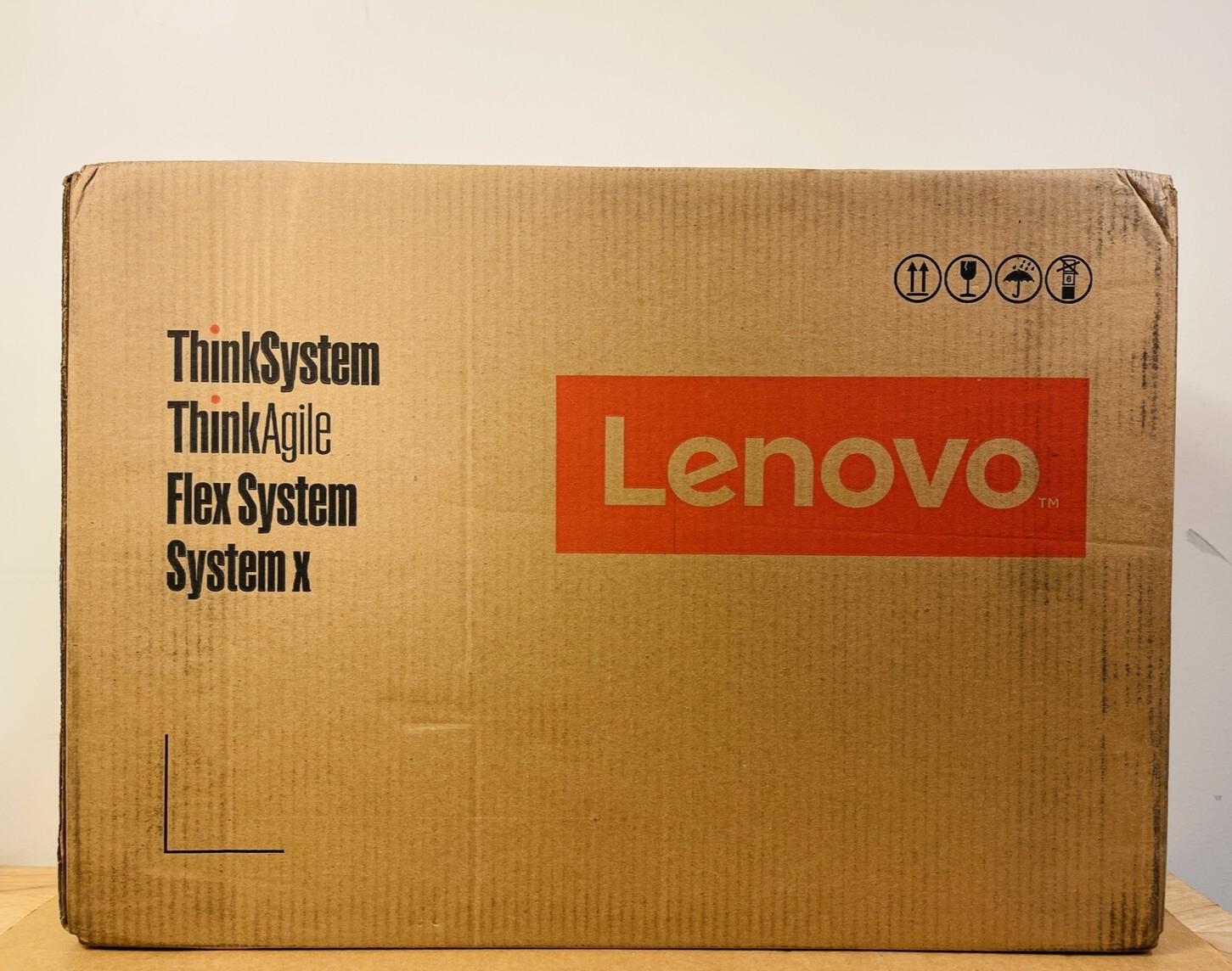 Lenovo SN550 ThinkSystem Server Xeon Silver 4208 32GB RAM 4x 10GE SATA/NVMe Node