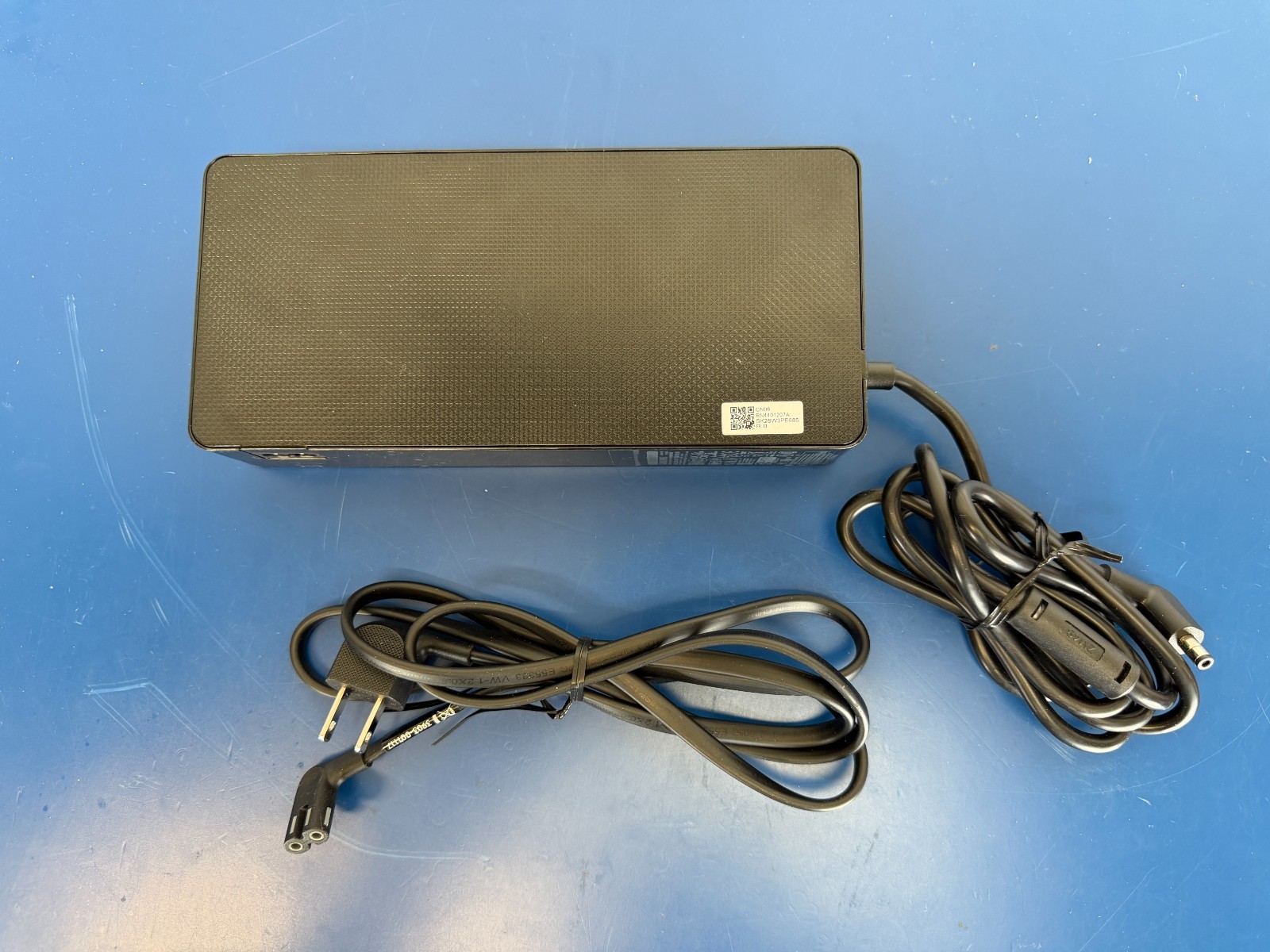 Genuine Original OEM Samsung 220W/20.0V AC Power Supply Adapter A22020_BPN