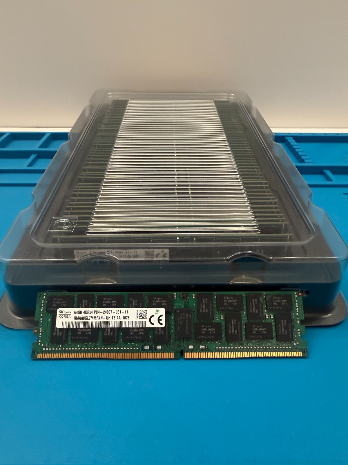 64GB Hynix HMAA8GL7MMR4N-UH DDR4-2400 PC4-19200 4Rx4 ECC LRDIMM RAM Server Memor