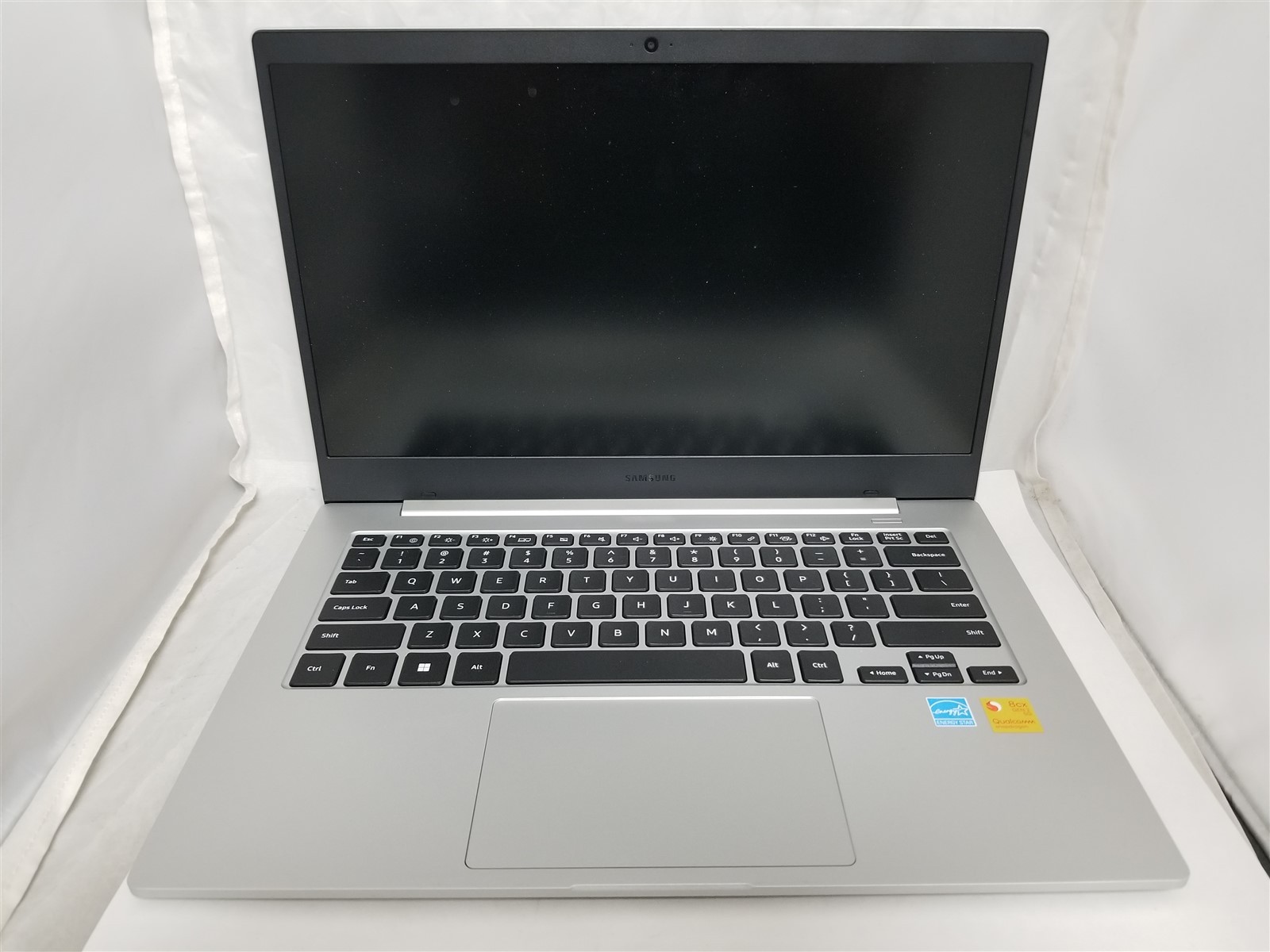 Samsung Galaxy Book Go 5G 14" Snapdragon Gen2 8GB/256GB Platinum Damaged zD4436