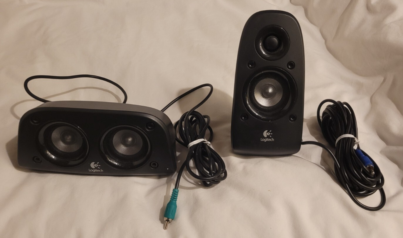 Logitech Z506 - 2 Replacement Speakers, Center Green & Blue Connector Untested