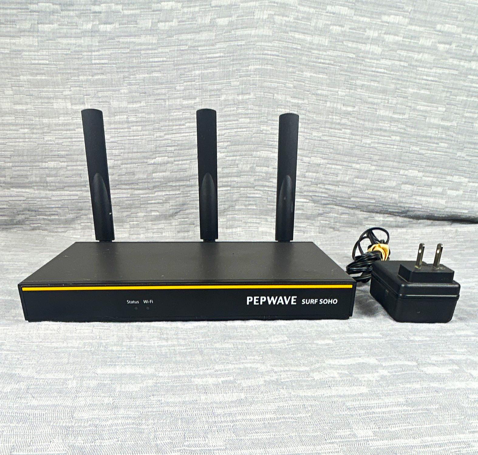 Peplink Pepwave Surf SOHO SUS-SOHO-T WiFi Router