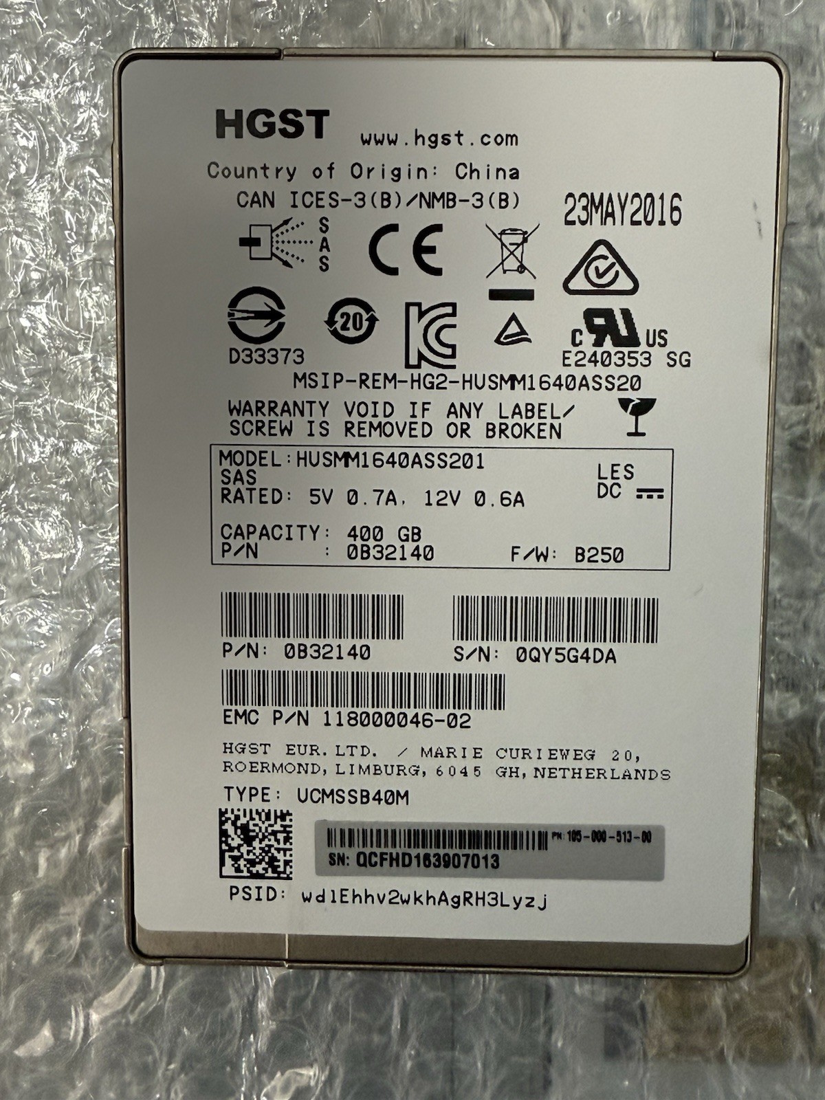 EMC /HGST DISK 400GB SAS SSD 10K 12G 2.5 WITHOUT FRAME 1118000046-02