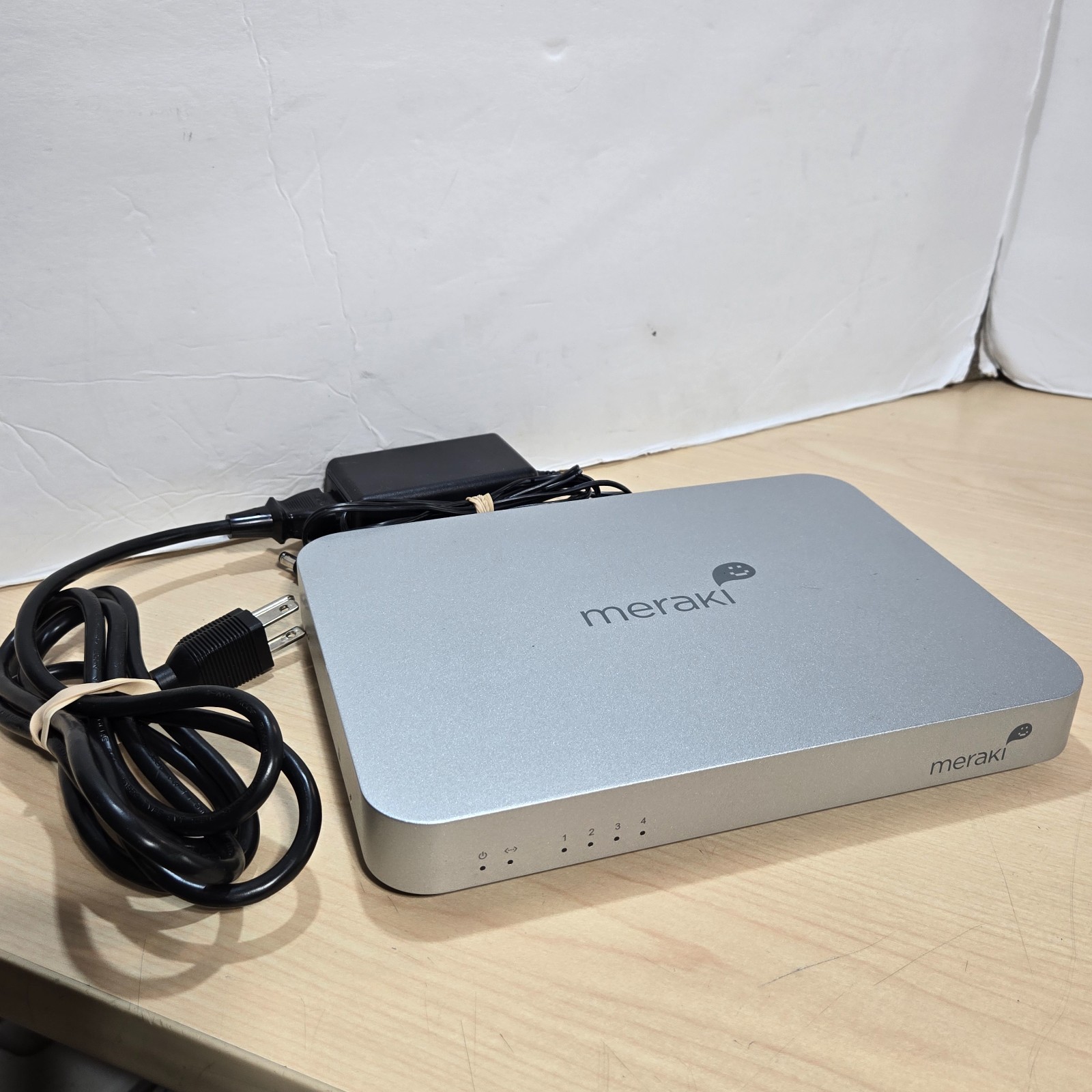 Cisco Meraki MX60 w/ AC Adapter