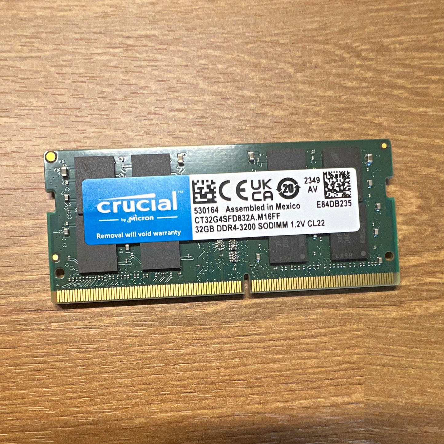 Crucial 32GB DDR4-3200 SO-DIMM 260-Pin 