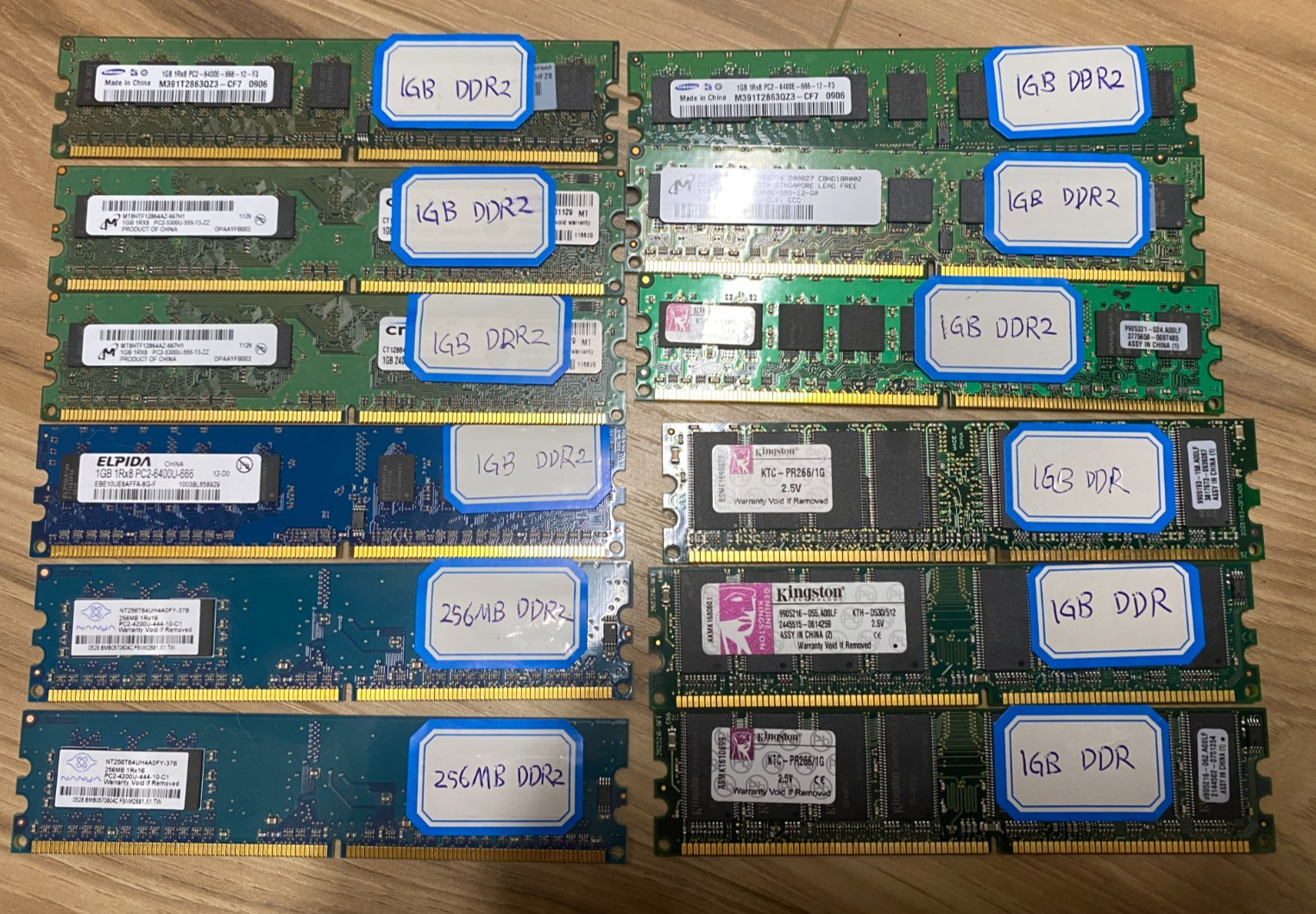 Lot of 12 Desktop RAM Memory-DDR1/ DDR2 - 256MB/ 1GB