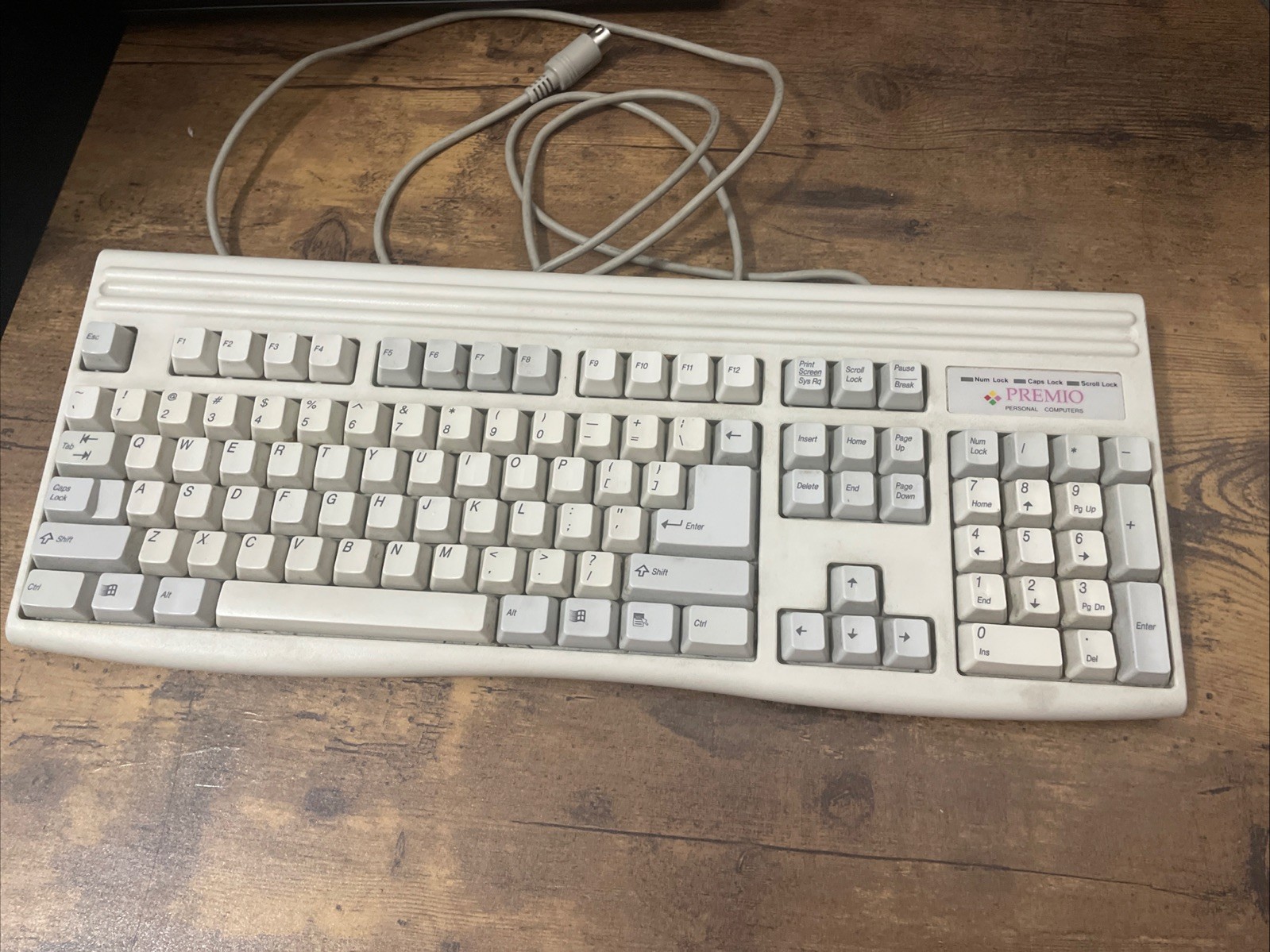Premio keyboard, manufactured by Mitsumi underunderlying hardware model KPQEA4ZA