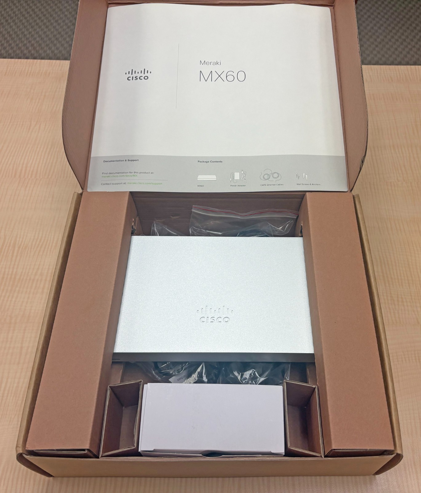 Cisco Meraki MX60-HW Router Security Appliance w/original packaging
