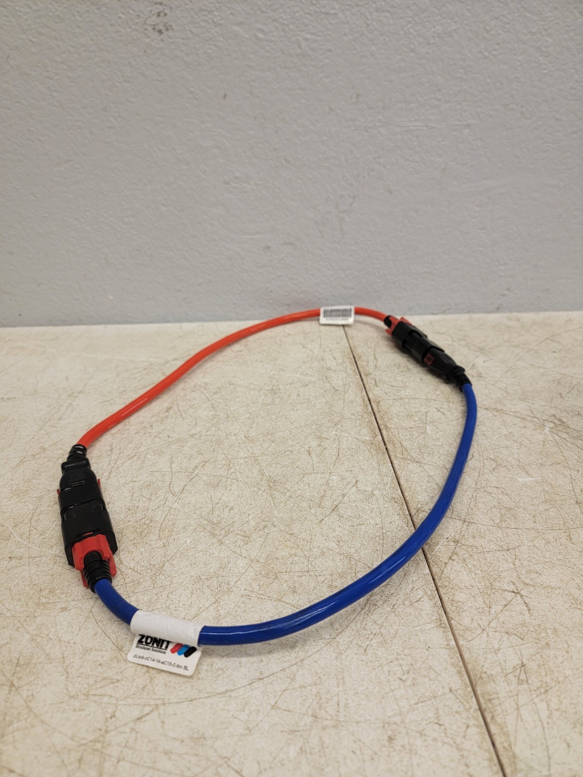 ZONIT zLock C14 to C15 Power Cable 3m lang zLock-zC14-aC15-0.6m  Blue W/ Red 