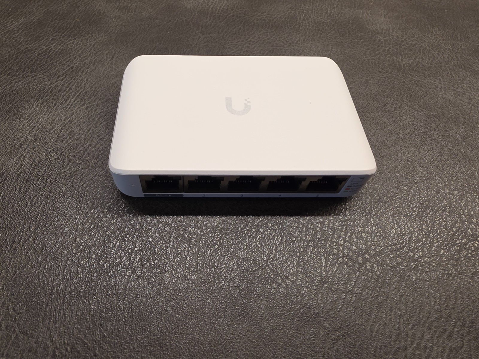 Ubiquiti UniFi USW-Flex-Mini 5-Port Gigabit Managed Switch