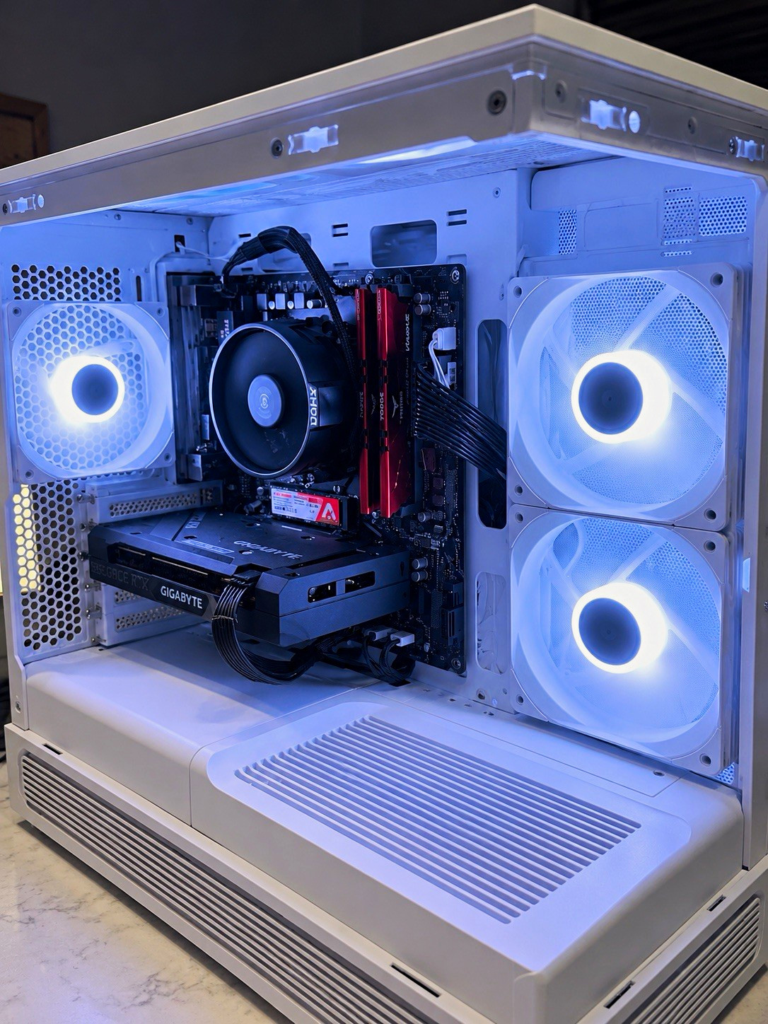 🎮 All-White RGB Gaming PC | RTX 3060 | Ryzen 5 5500 | 16GB | 512GB SSD