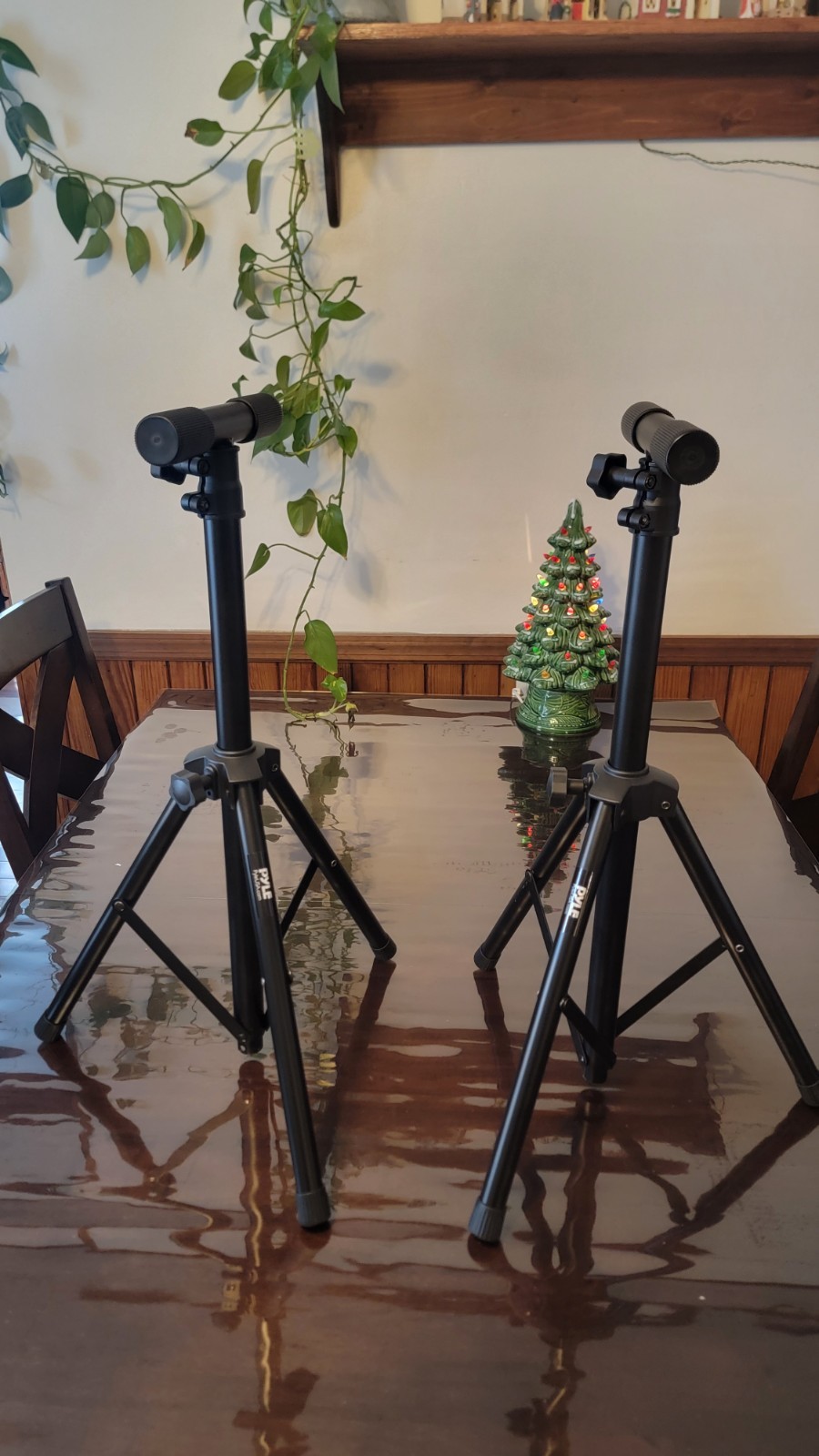 PYLE PRO Universal Laptop Projector Tripod Stand - Computer, Book, DJ Equipment