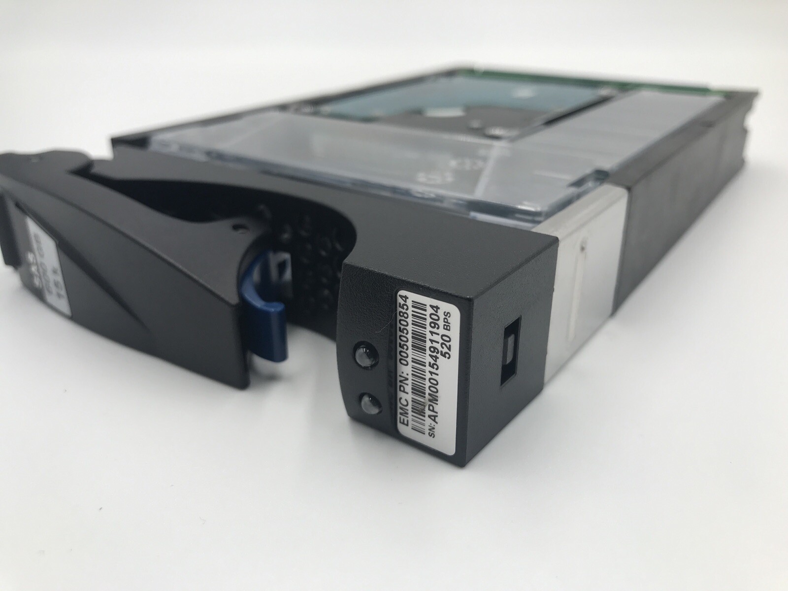 EMC 005049675 9FN066-031 HDD EMC 600GB 15K 2.5in 6G SAS HDD for VNX V3-VS15-600