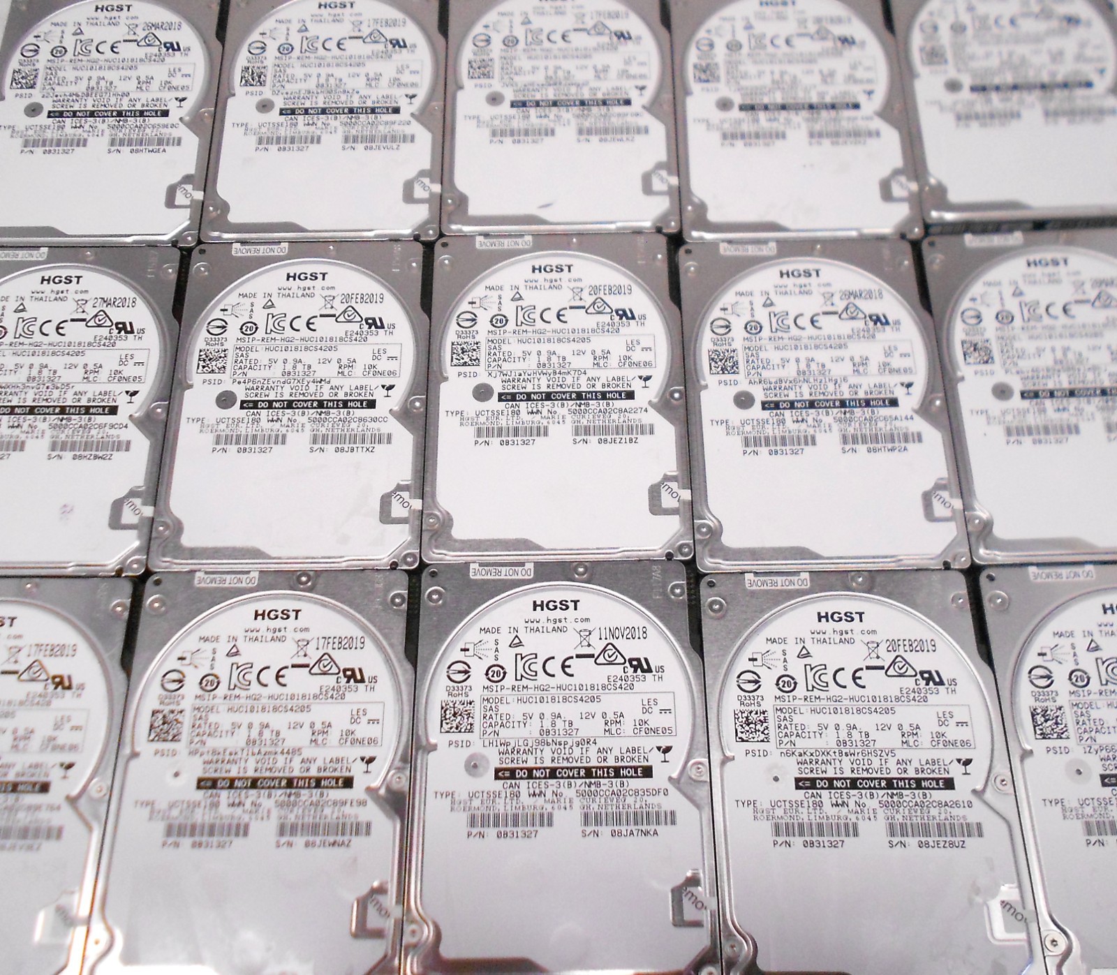 LOT OF 24 HGST HUC101818CS4205 1.8TB 10K SAS 2.5" 12G Server HARD DRIVE Dell HP