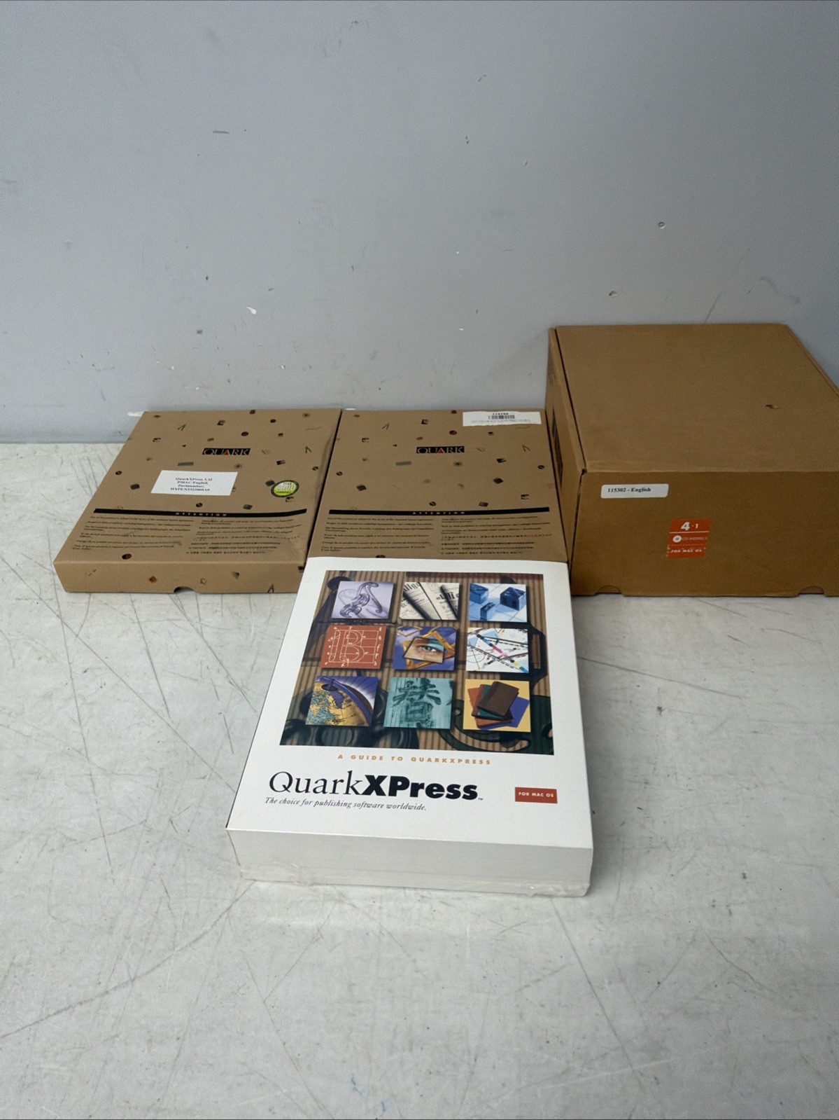 Vintage 1993 Quark XPress for MacOS 3.5" Floppy Disk  V3.32 Complete Package