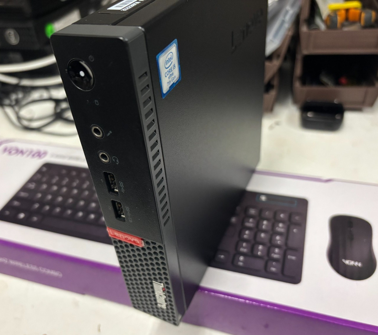 Lenovo ThinkCentre M910q Intel i5 7th Gen 2.70GHz, 8GB 256GB SSD Windows 11 Pro