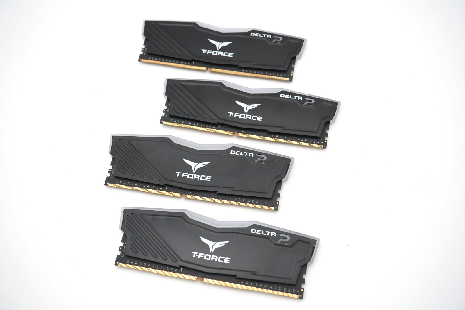 TeamGroup T-Force Delta RGB 32GB (4x8GB) DDR4-3200 RAM TF3D48G3200HC16CBK