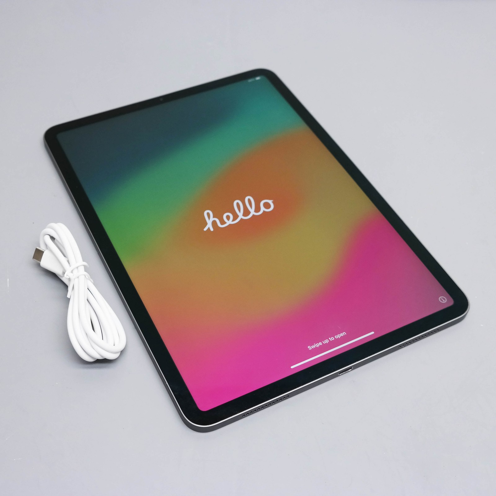 Apple iPad Pro 11-inch A1980 64 GB, Wi-Fi, 11 in MTXN2LL/A - Space Gray