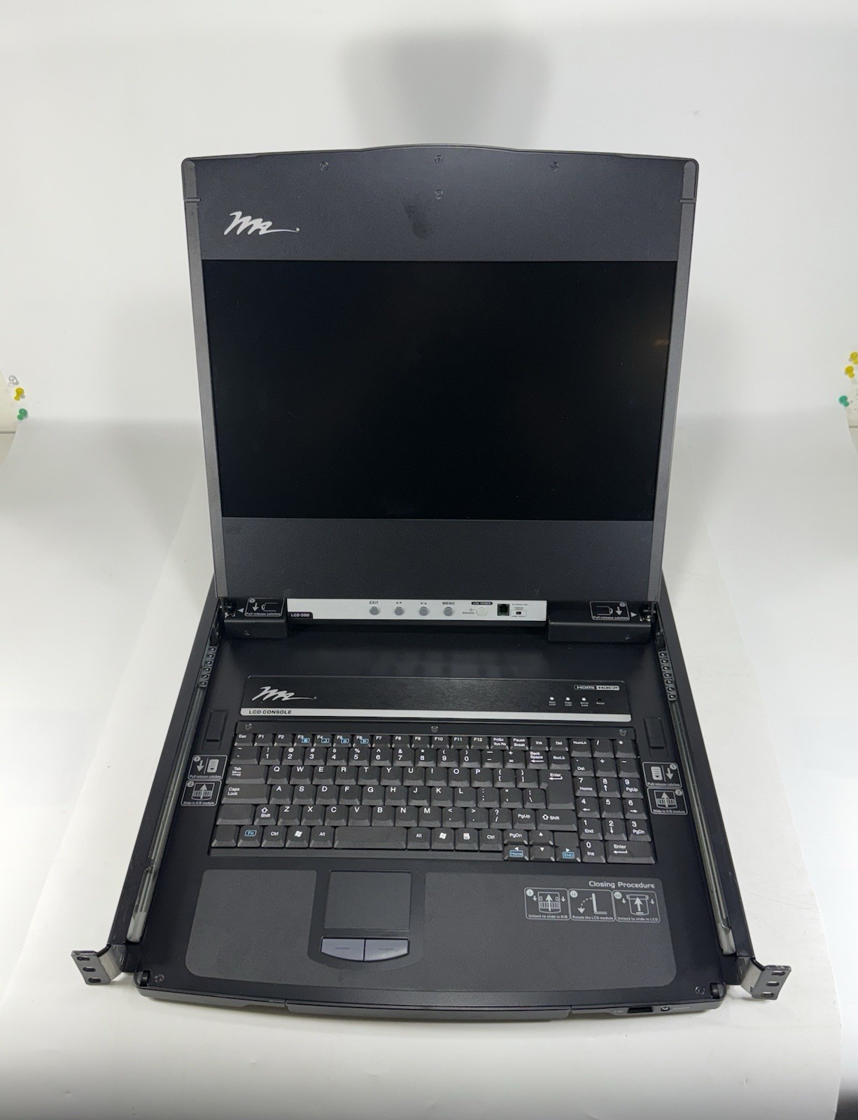 Middle Atlantic RM-KB-LCD17HD High-Definition Rackmount Console with 17" Display
