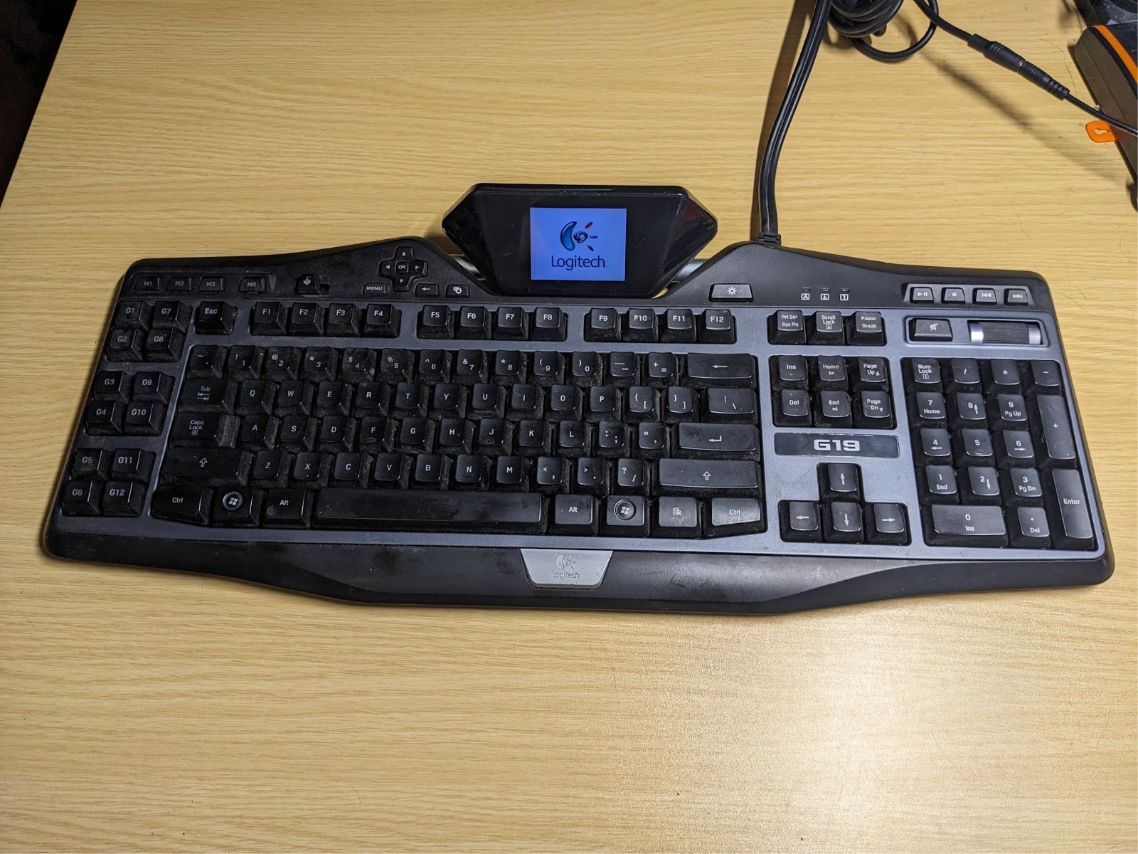 Logitech G19 Programmable Gaming LCD Keyboard w/ Power Cord - Y-U0005 - Tested