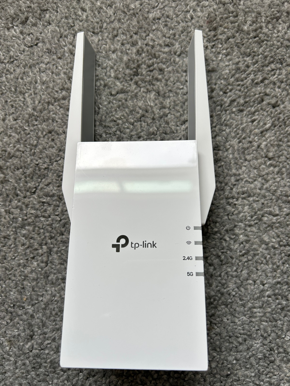 TP-LINK RE605X Range Extender - White