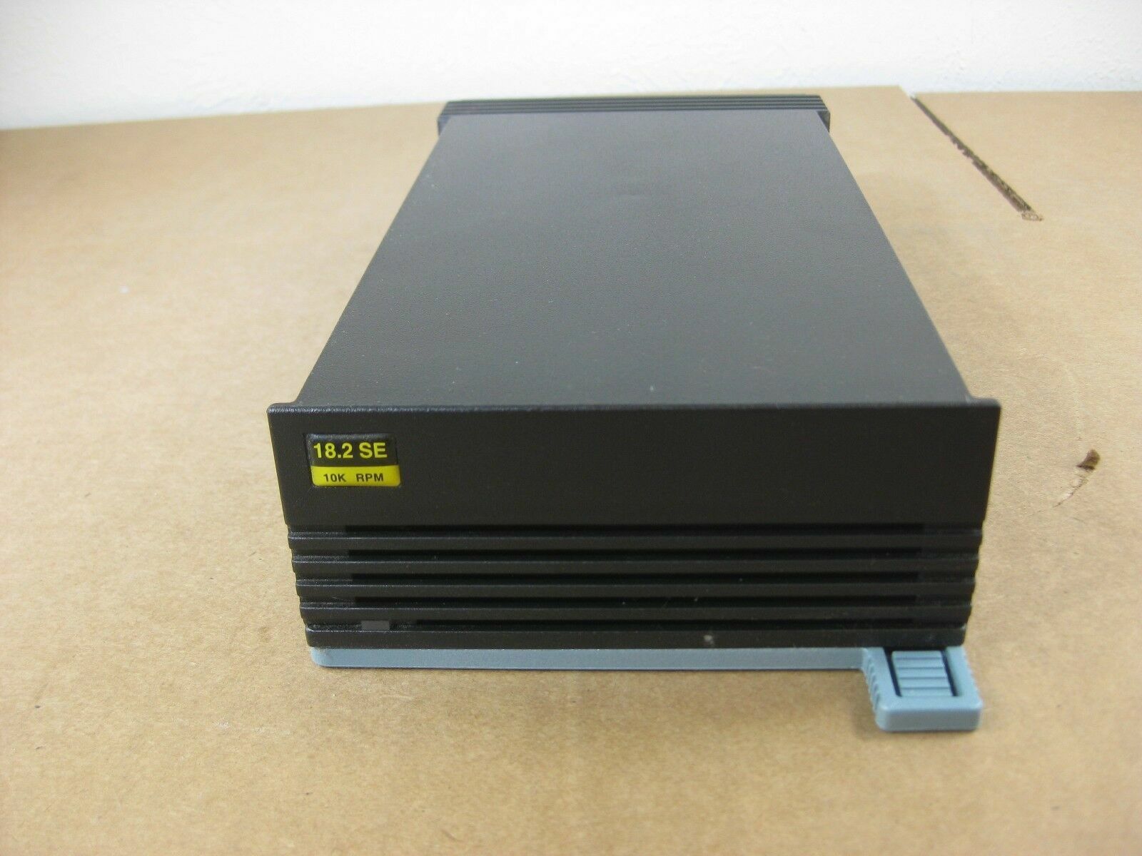 HP A5528A 18GB LP FWD SCSI (A5528A / A5286A) FACTORY HP