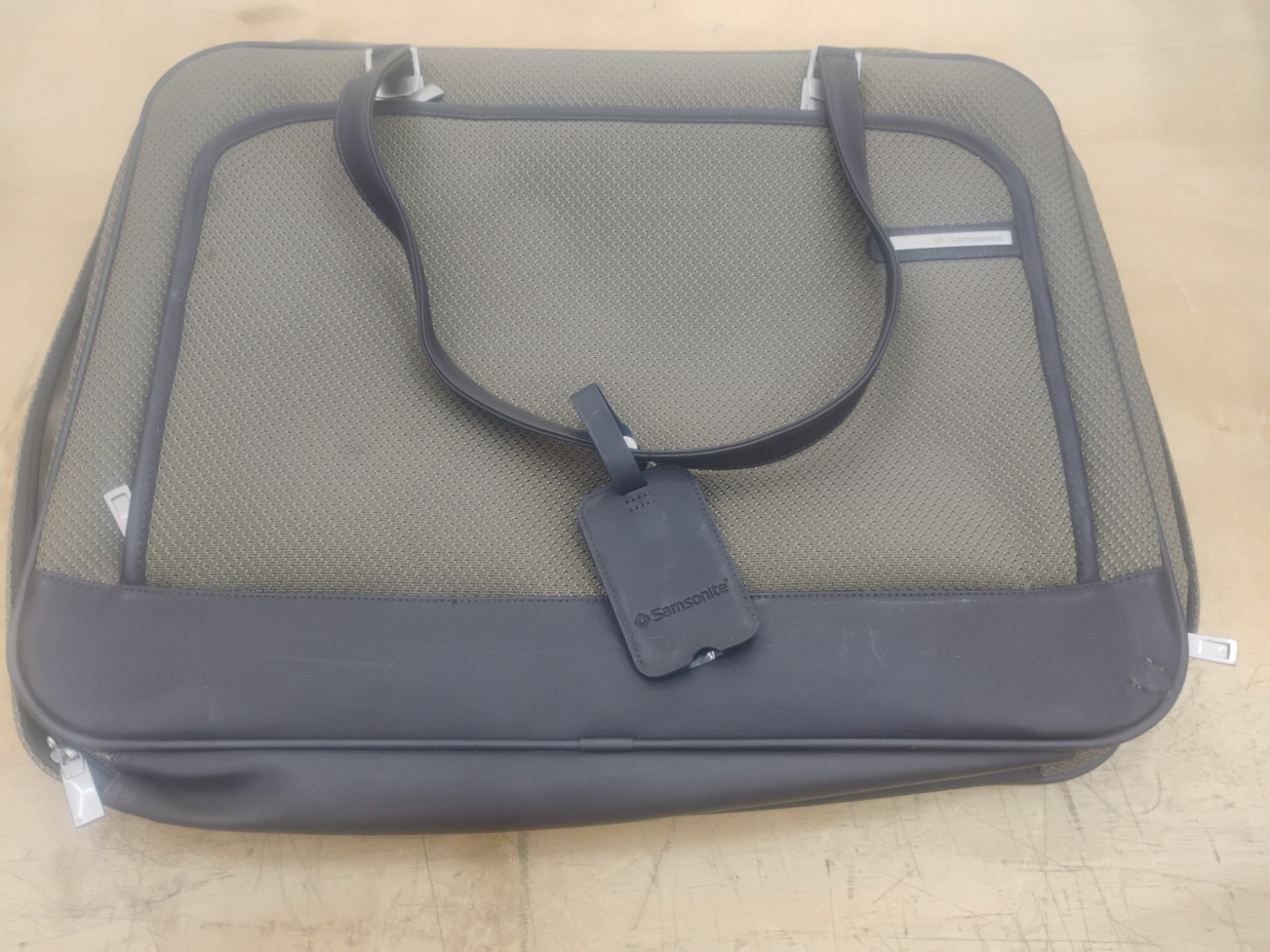 Samsonite softside business briefcase and travel bag featuring a distinctive...
