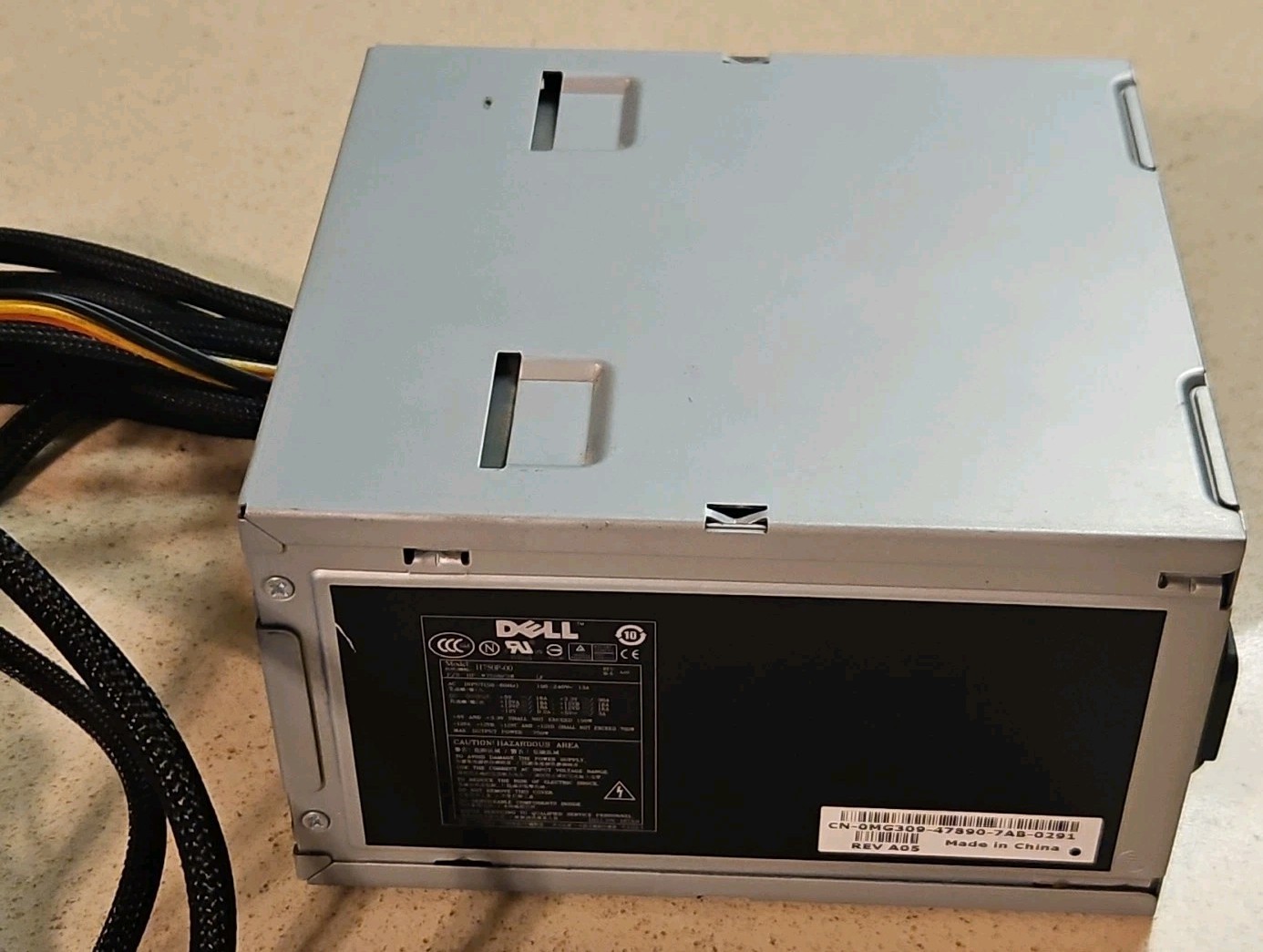 Dell H750P-00 Dell XPS Replacement Power Supply 750W P/N: HP-7508F3W, 0MG309