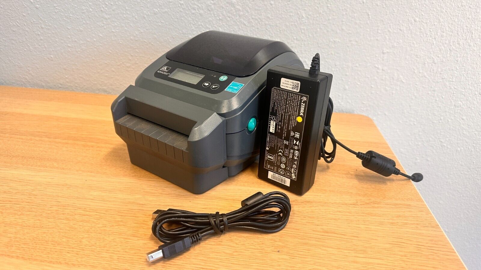 Zebra ZP450 Direct Thermal Label Printer with USB, Parallel and Serial Port (NP)