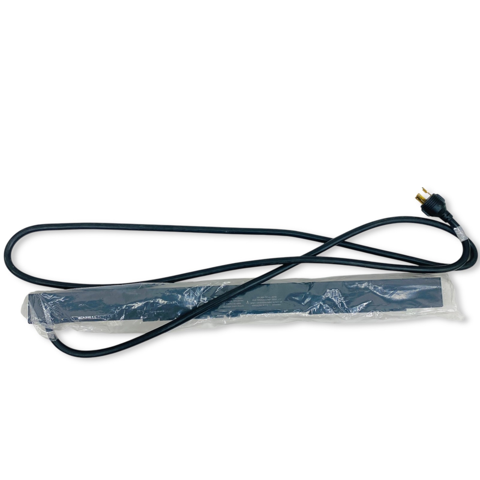 Server Technology C-12V1-L30M Metered Cabinet Distribution Unit 12x 5-20R Outlet